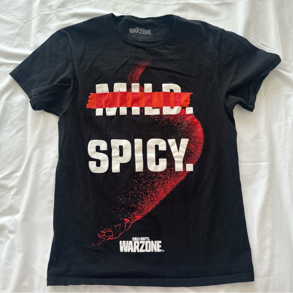 Call Of Duty Warzone Mild Spicy Black Red Short Sleeve Shirt Tee Men's Small